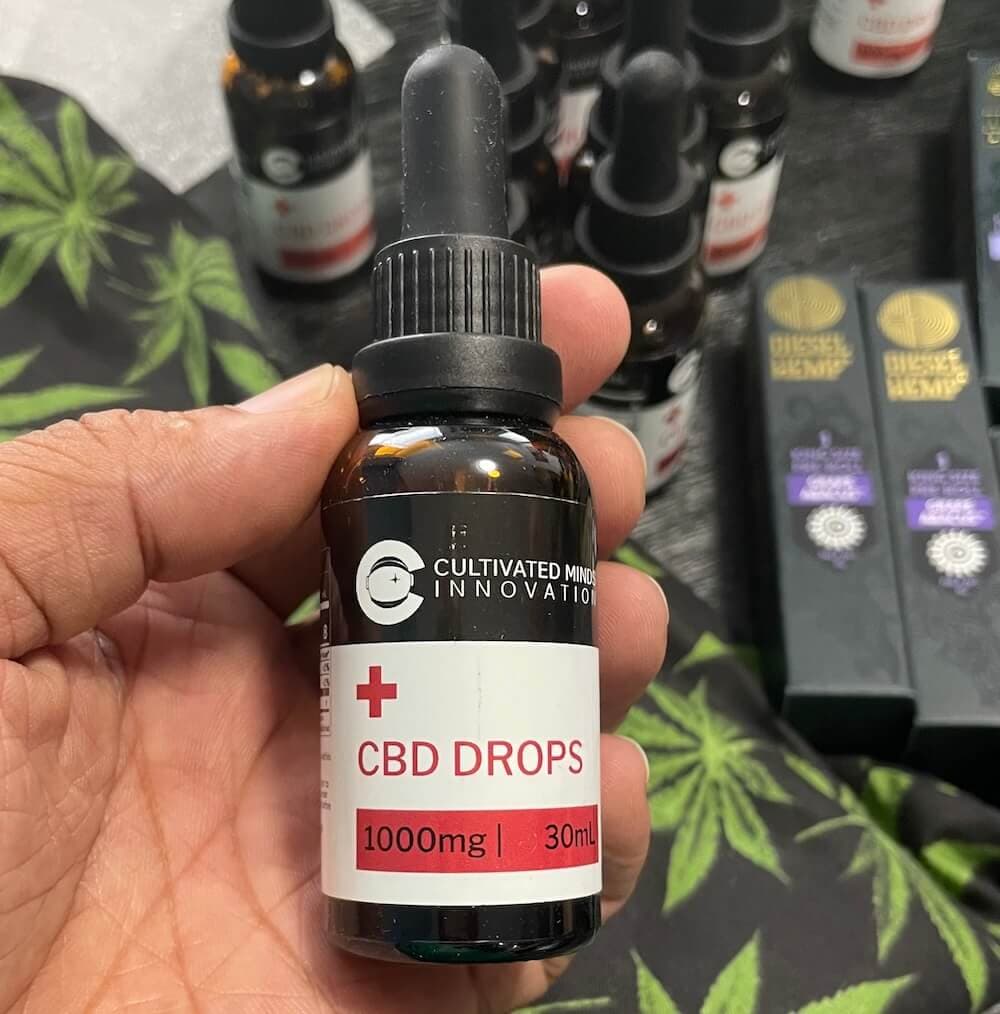 Shanti's Lounge CBD Tincture Drops